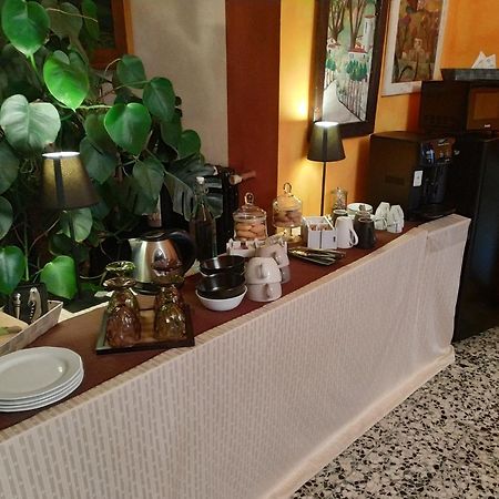 Guest House Villa De Ros サロ 部屋 写真